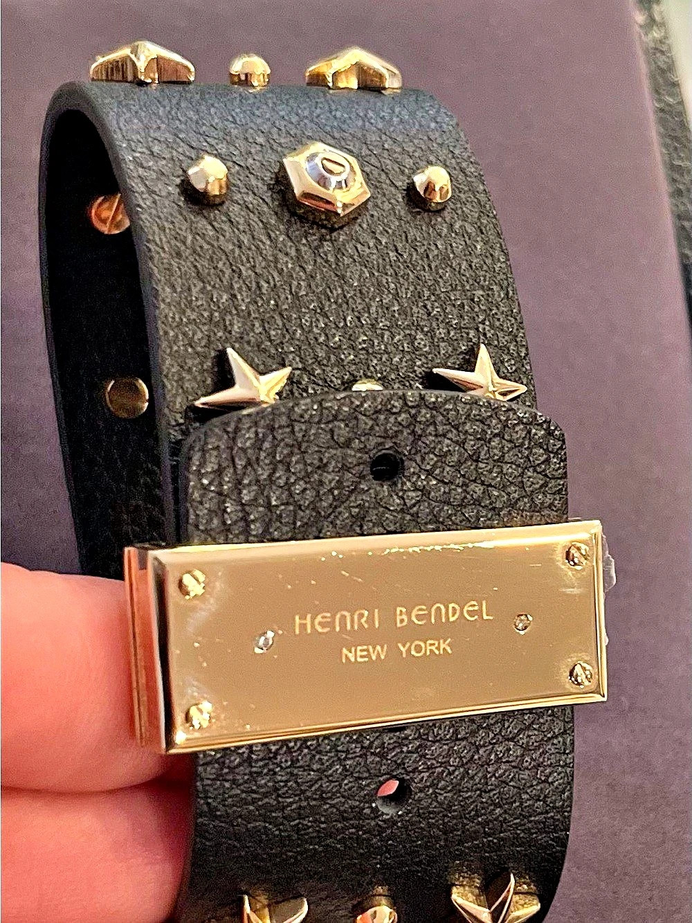 Henri Bendel Black & Gold Studded Star Bracelet NWOT